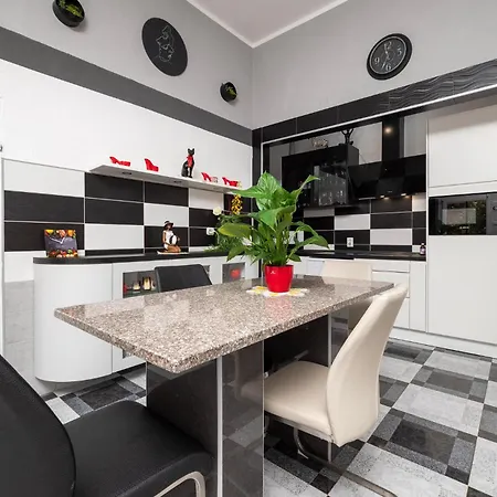 Holiday home 3 Bedroom Beautiful In