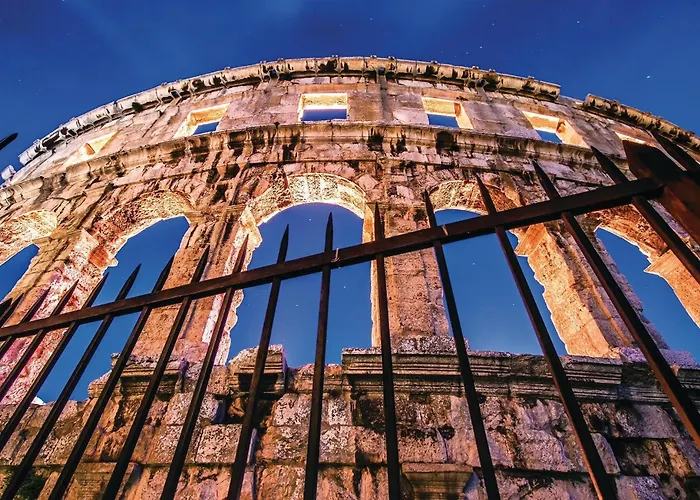 펜션 3 Bedroom Beautiful In