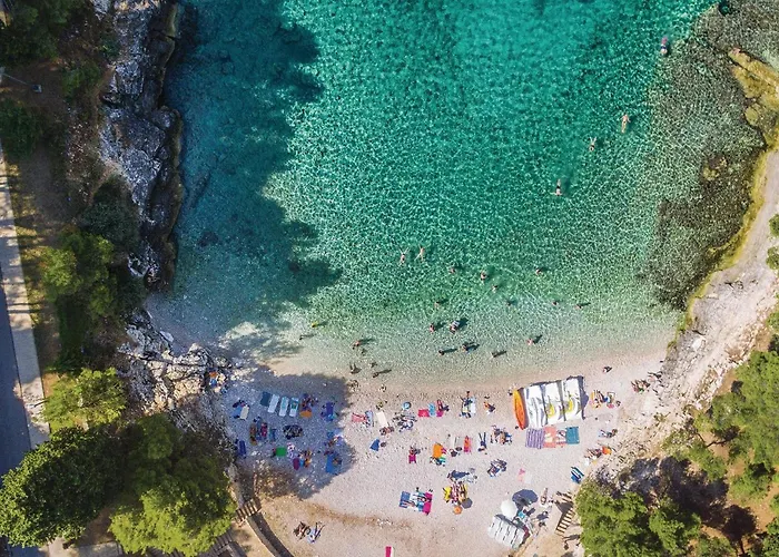 펜션 3 Bedroom Beautiful In *