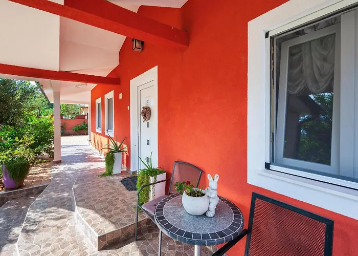 3 Bedroom Beautiful In 펜션 *